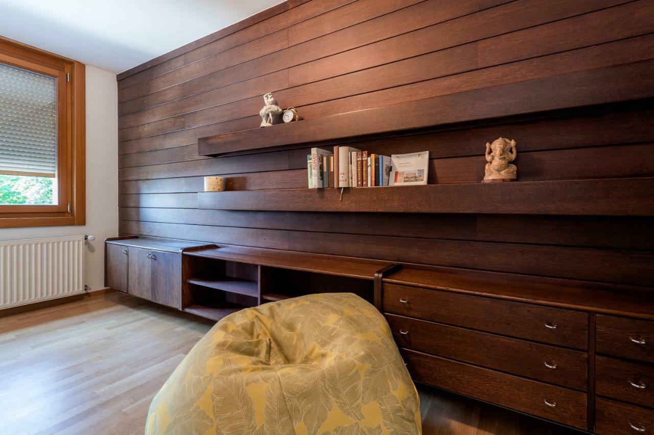 Rozna Dolina Apartment Ljubljana Buitenkant foto